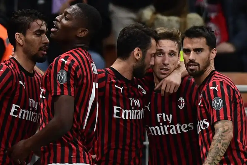 Milan, non basta Piatek: subito una delusione per Pioli. I rossoneri pareggiano per 2-2 con il Lecce in casa.