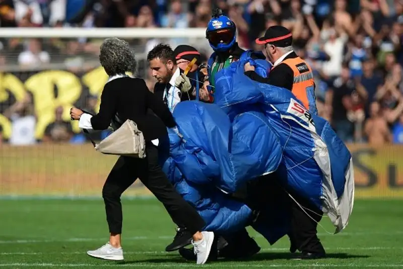 Sfida spettacolare al Mapei Stadium: Conte ringrazia Lautaro e Lukaku, ma trema fino alla fine e vince 4-3.