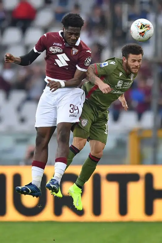 Ospiti in vantaggio nel primo tempo con un gol dell'uruguaiano Nandez, pareggio granata nella ripresa con Zaza.