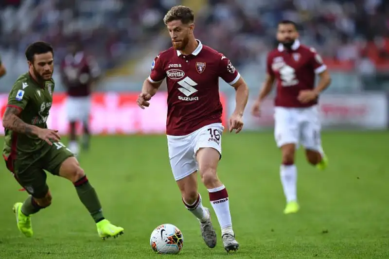 Ospiti in vantaggio nel primo tempo con un gol dell'uruguaiano Nandez, pareggio granata nella ripresa con Zaza.