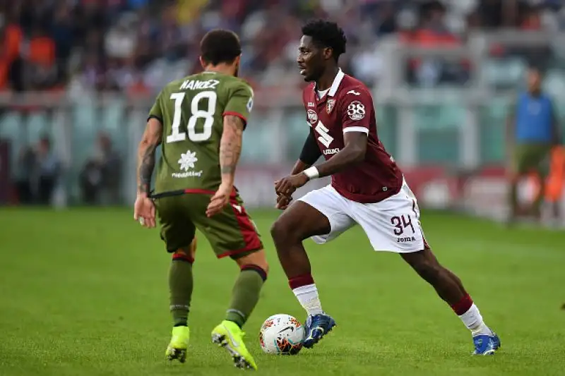 Ospiti in vantaggio nel primo tempo con un gol dell'uruguaiano Nandez, pareggio granata nella ripresa con Zaza.