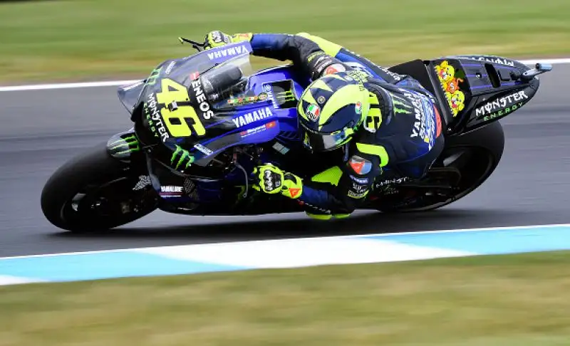 Alle spalle dello spagnolo Crutchlow e l'australiano Jack Miller. Quarto Bagnaia, sesto Iannone e ottavo Valentino Rossi alle spalle di Dovizioso.