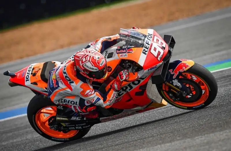 Alle spalle di Marquez sul podio Quartararo e
Viñales, ottavo Valentino Rossi.