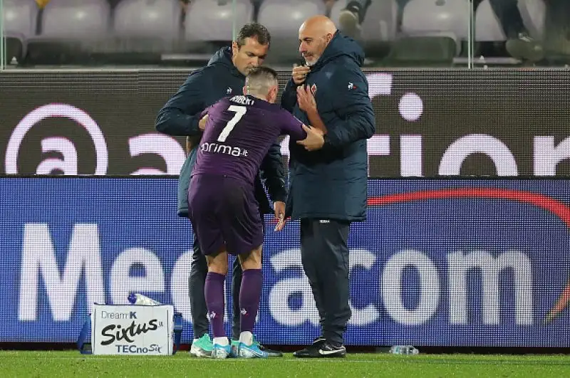 L'incontro è stato deciso da una rete di La Mantia ad inizio ripresa, infortunio e sostituzione a fine primo tempo per Frank Ribery.
