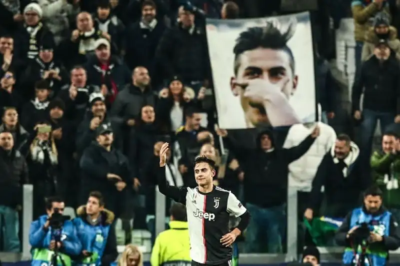 I bianconeri piegano i biancorossi con una punizione capolavoro di Dybala.