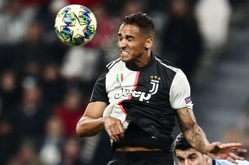 I bianconeri piegano i biancorossi con una punizione capolavoro di Dybala.