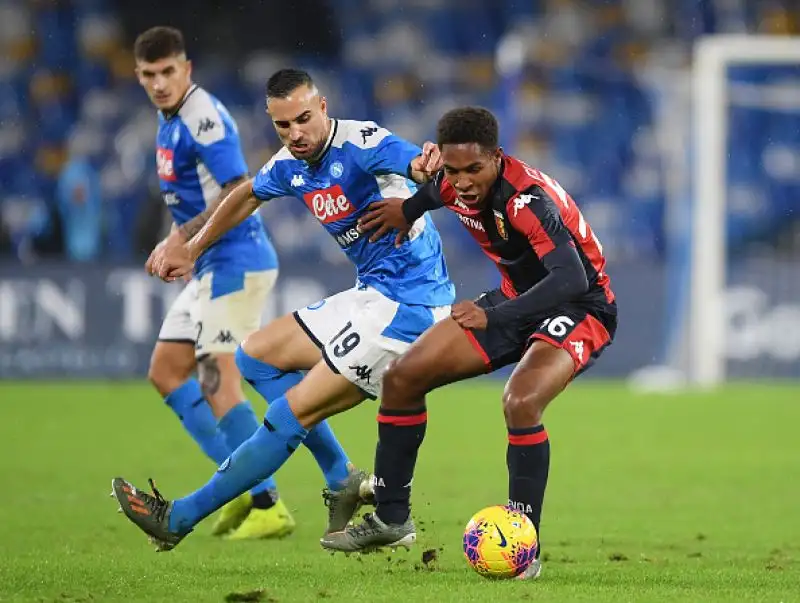Poche emozioni nella prima frazione di gioco, gli azzurri non si scuotono neanche nella ripresa nonostante i cambi.