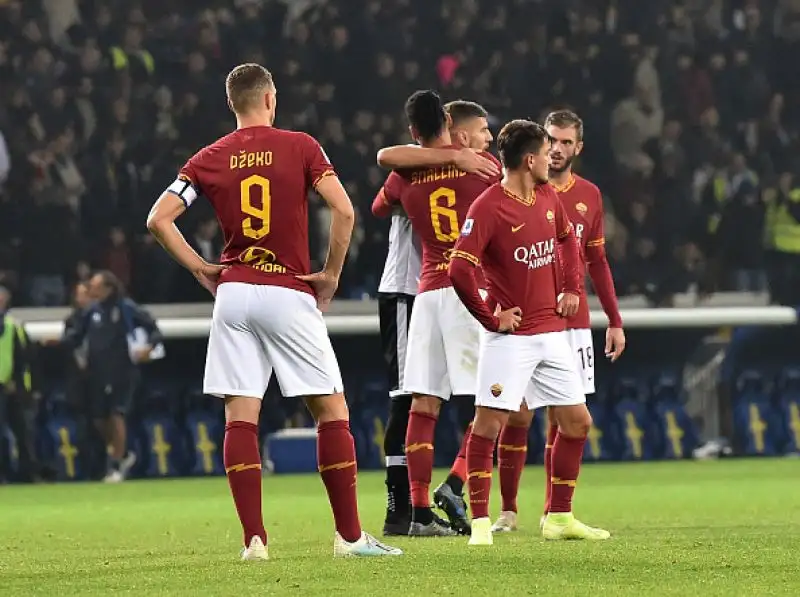 I giallorossi vengono battuti dalle reti di Sprocati e Cornelius nella ripresa e scivolano al sesto posto a 22 punti.