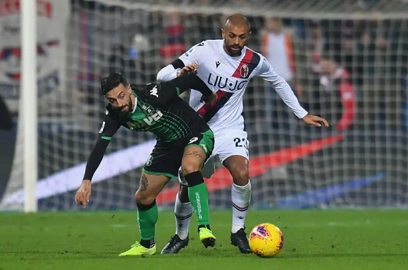 I neroverdi sono andati sul 2-0 con le reti di Caputo e Boga, gli ospiti hanno accorciato con Orsolini prima del gol del definitivo 3-1 ancora di Caputo.