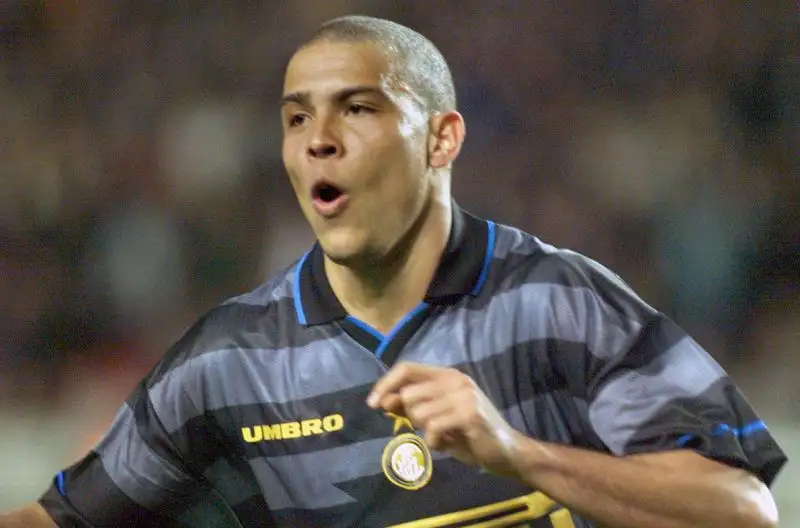 Ronaldo, il ‘Fenomeno’, nel 2002 se lo aggiudicò grazie anche alla conquista del Mondiale nippocoreano da parte del Brasile.