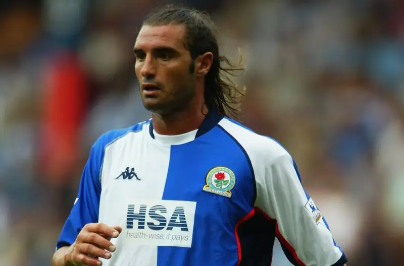 Lorenzo Amoruso
Primo capitano cattolico dei Rangers Glasgow, con cui ha vinto tre campionati scozzesi. Ha giocato anche nel Blackburn e nei sammarinesi del Cosmos.