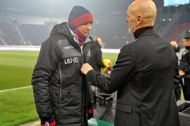 Mihajlovic non basta al Bologna: il Milan risale. La squadra di Pioli vince 3-2 in casa dei rossoblù: il tecnico serbo ha assistito alla partita dalla panchina.