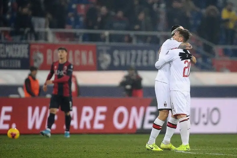Mihajlovic non basta al Bologna: il Milan risale. La squadra di Pioli vince 3-2 in casa dei rossoblù: il tecnico serbo ha assistito alla partita dalla panchina.