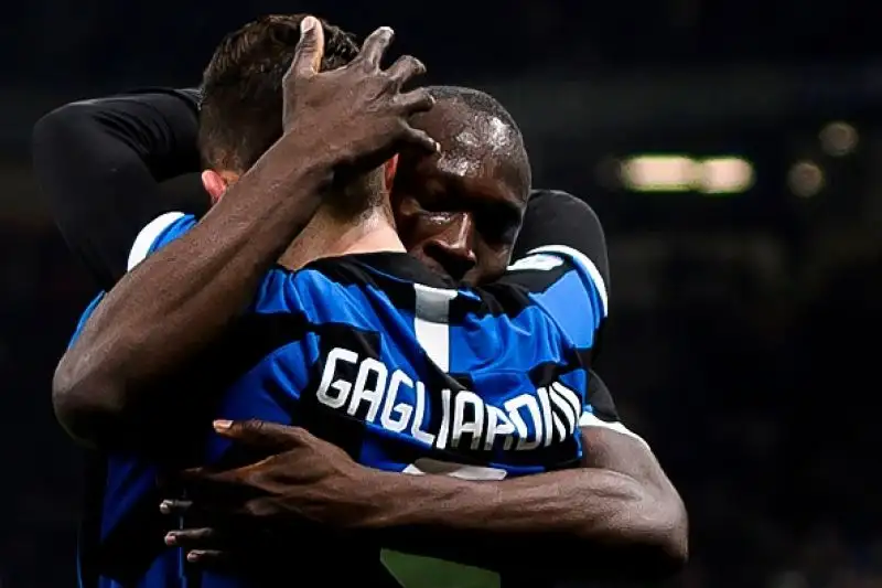 Per i nerazzurri in gol due volte Lukaku, Gagliardini e primo gol in Serie A del giovanissimo Esposito.