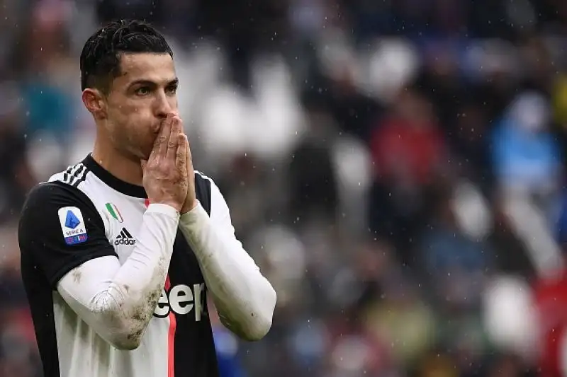 Ospiti due volte in vantaggio prima con Boga e poi con Caputo, padroni di casa in gol con Bonucci e con un rigore di Cristiano Ronaldo.