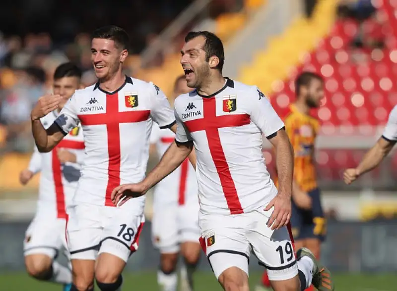 Avanti con Pandev e Criscito, il Genoa viene riacciuffato nella ripresa dal Lecce, in gol con Falco e Tabanelli. I liguri chiudono in nove per le espulsioni di Agudelo e Pandev.