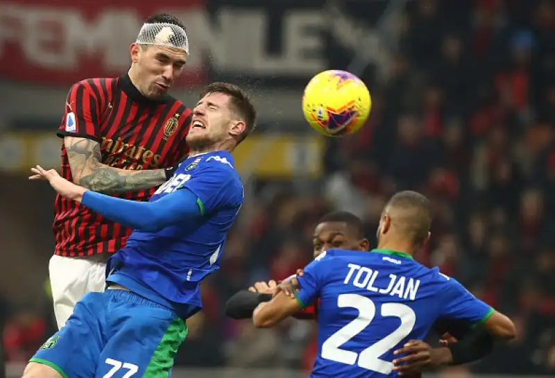 Continua il buon momento degli emiliano che strappano un punto anche contro la squadra di Pioli.