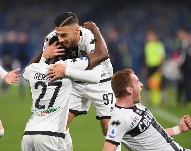 Parma in vantaggio con Kulusevski, pareggio di Milik e gol vittoria nel finale di Gervinho.