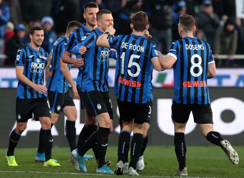 Per la squadra di Gasperini in rete il Papu Gomez, Gosens, Freuler e due volte Ilicic.