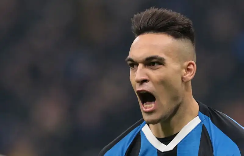 A San Siro finisce 1-1, ma gli orobici sfiorano la vittoria: Muriel sbaglia dal dischetto il rigore del sorpasso.