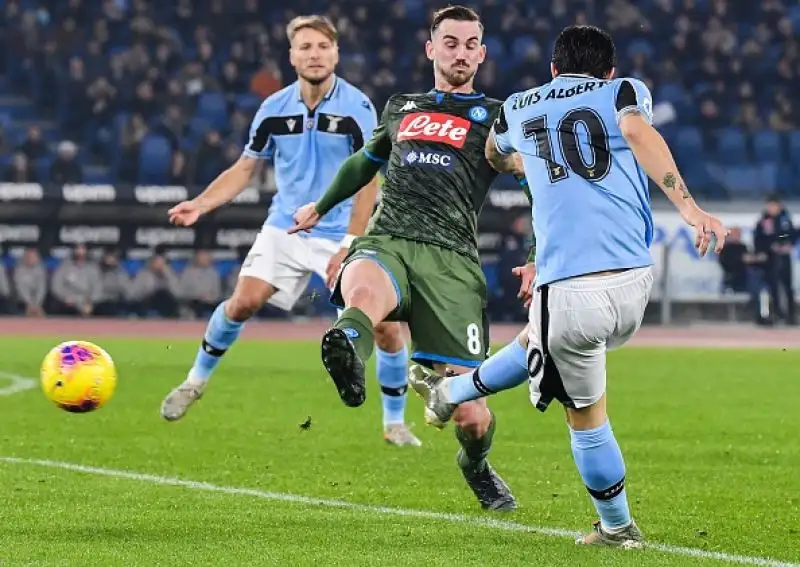 Alla Lazio basta Immobile: il Napoli finisce ko. Una rete dell'attaccate biancoceleste piega i partenopei