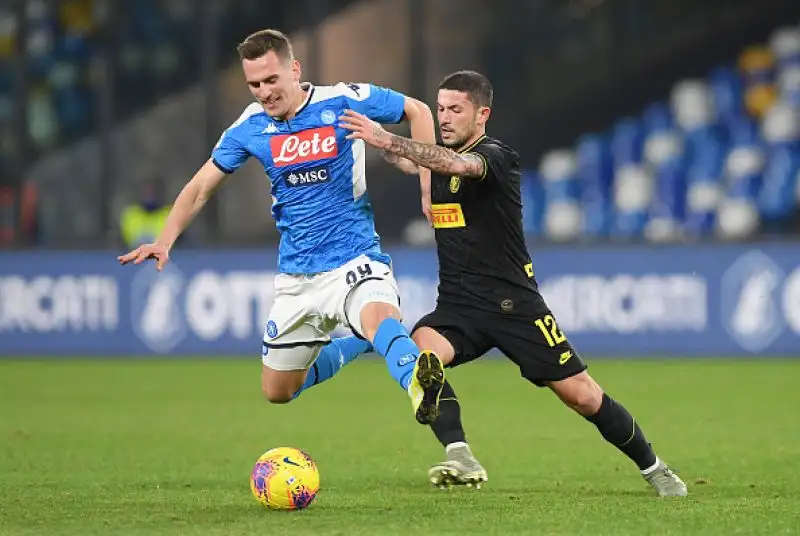 Doppietta di Lukaku e gol di Lautaro Martinez per i nerazzurri, di Milik il gol del momentaneo 1-2 per i partenopei.