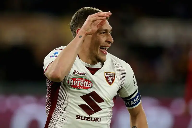 Doppietta di Belotti a Roma con un bolide sotto la traversa nel primo tempo e un rigore trasformato nei minuti finali.