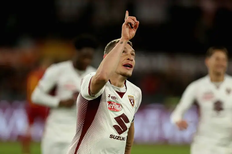 Doppietta di Belotti a Roma con un bolide sotto la traversa nel primo tempo e un rigore trasformato nei minuti finali.