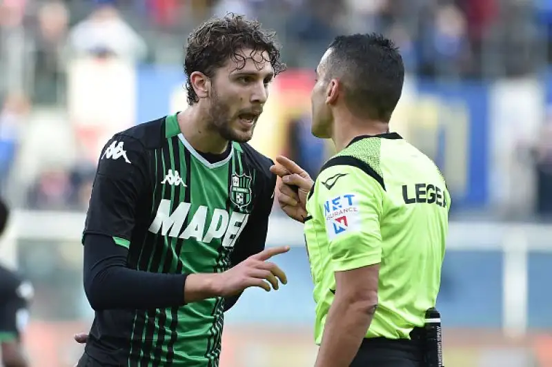 Sassuolo e Sampdoria invece si annullano: la squadra di De Zerbi riesce a strappare lo 0-0 nonostante l'espulsione di Peluso al minuto 25