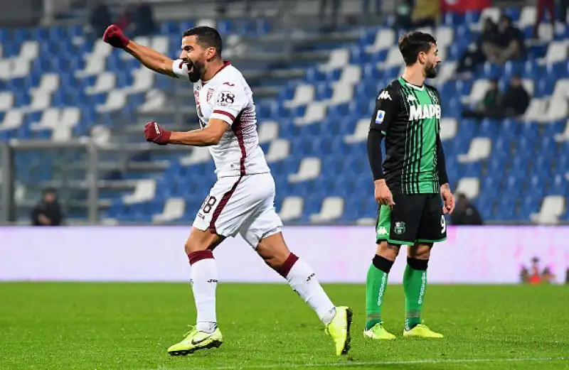 Dopo il vantaggio ospite nel primo tempo i neroverdi hanno prima pareggiato con un gran gol di Boga e poi trovato il gol vittoria con Berardi.