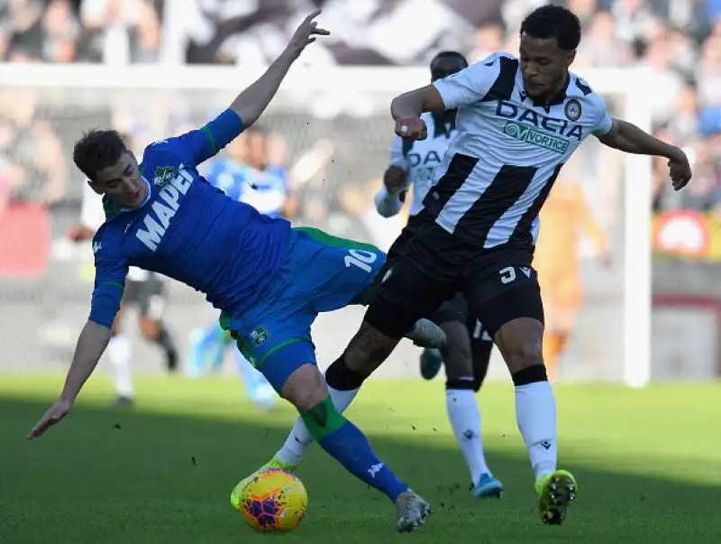 Terza vittoria consecutiva per l'Udinese di Gotti, che stende il Sassuolo per 3-0 tra le mura amiche della Dacia Arena. 