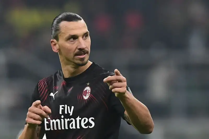 Le foto dell'attaccante svedese, al secondo esordio in maglia rossonera, contro la Sampdoria a San Siro.