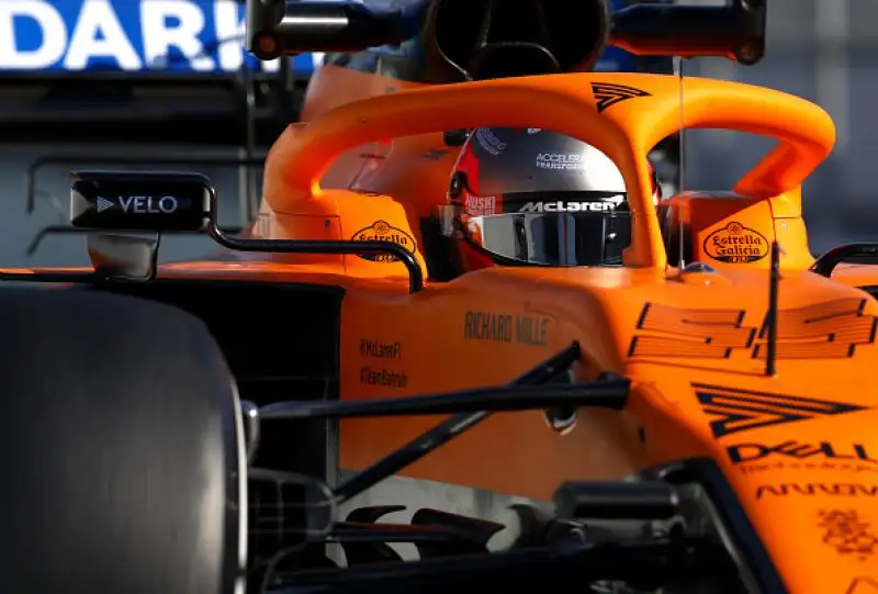 Si accendono i motori delle nuove monoposto: a Barcellona tutte le scuderie sono in pista per la prima tornata di test del 2020.