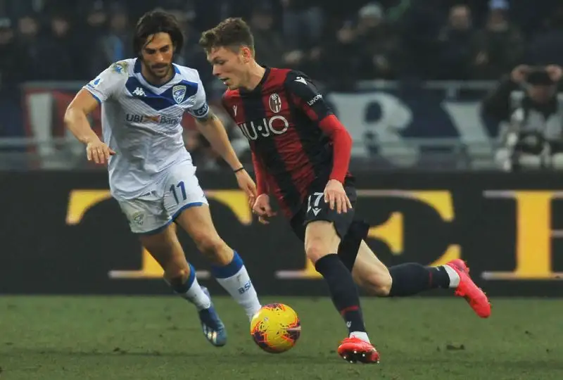 Gli ospiti sono passati in vantaggio con Torregrossa, pareggio felsineo con Orsolini e gol vittoria rossoblu di Bani.