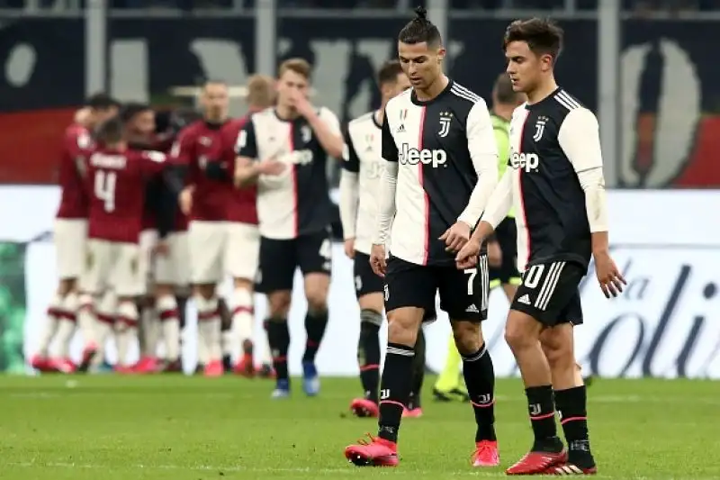 Dopo il gol di Rebic pareggia su rigore Cristiano Ronaldo nei minuti di recupero.