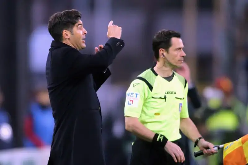 I gol della Roma sono stati segnati da Kalinic, Kluivert, ancora Kalinic e Mkhitaryan. Per i s ardi in gol Pereiro e doppietta di Joao Pedro che ha anche sbagliato un rigore. 