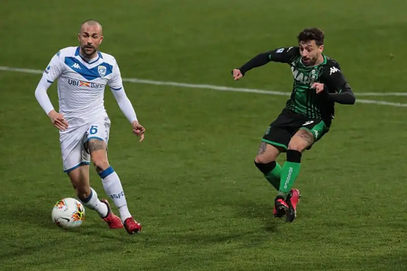 Il Sassuolo ha battuto per 3-0 il Brescia nell'ultimo recupero della 26esima giornata di serie A, giocata in un Mapei Stadium a porte chiuse per l'emergenza Coronavirus
