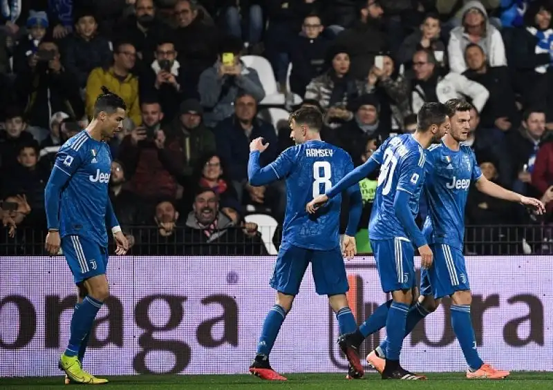 La Juventus supera per 2-1 in trasferta la Spal nel secondo anticipo del sabato della 25esima giornata di serie A.