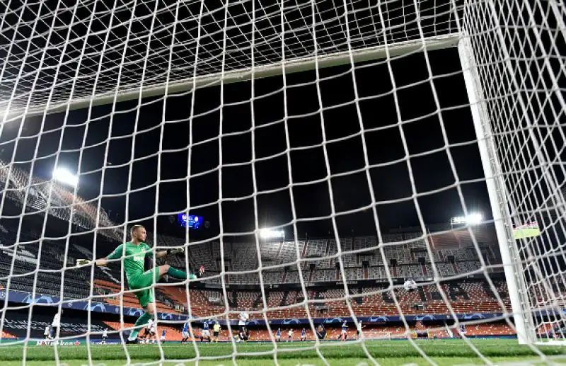 Ilicic da urlo, Atalanta ai quarti di finale. Lo sloveno ne fa quattro al Valencia: il sogno continua