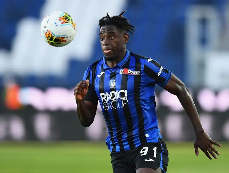 L'Atalanta riprende il campionato con una goleada: la squadra di Gasperini abbatte il Sassuolo per 4-1 nella partita al Gewiss Stadium, recupero della venticinquesima giornata di Serie A.