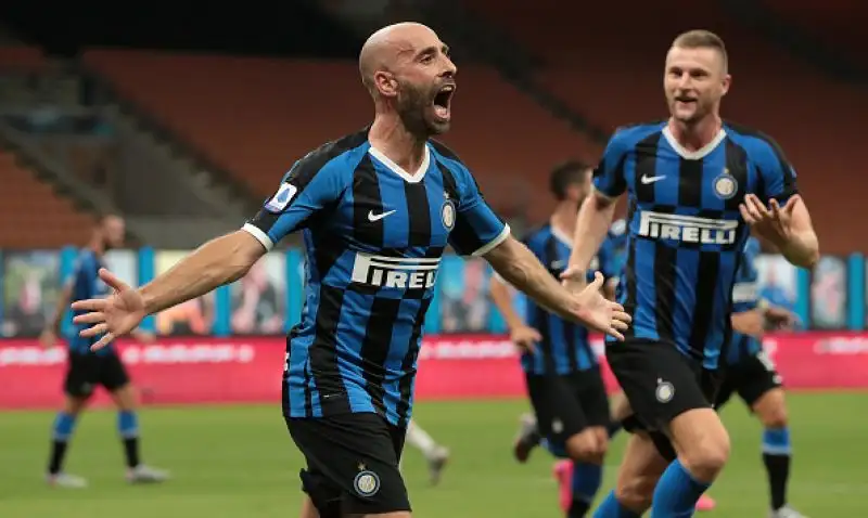 Per i nerazzurri sono andati in gol Lukaku su rigore, Biraghi e Borja Valero. Caputo, Berardi su rigore e Magnani a segno per gli ospiti.