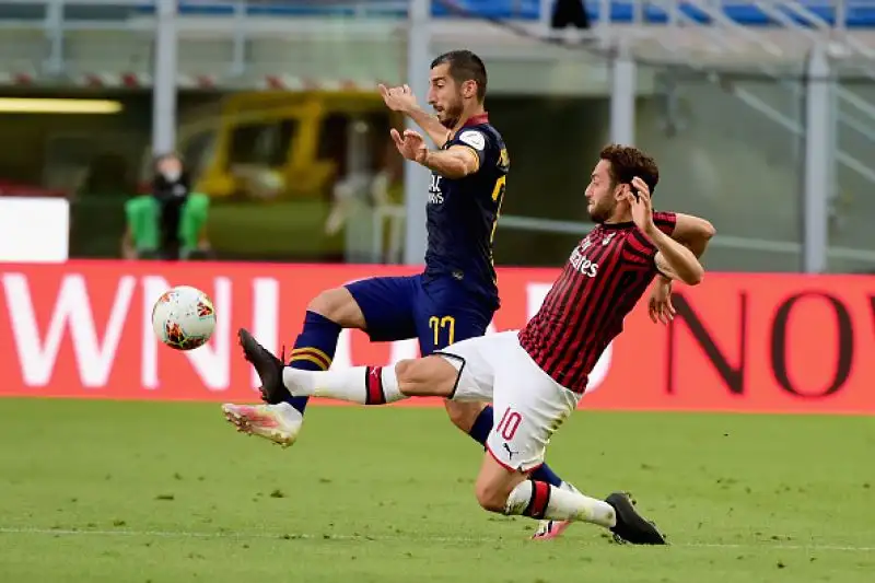 I rossoneri superano i giallorossi per 2-0.