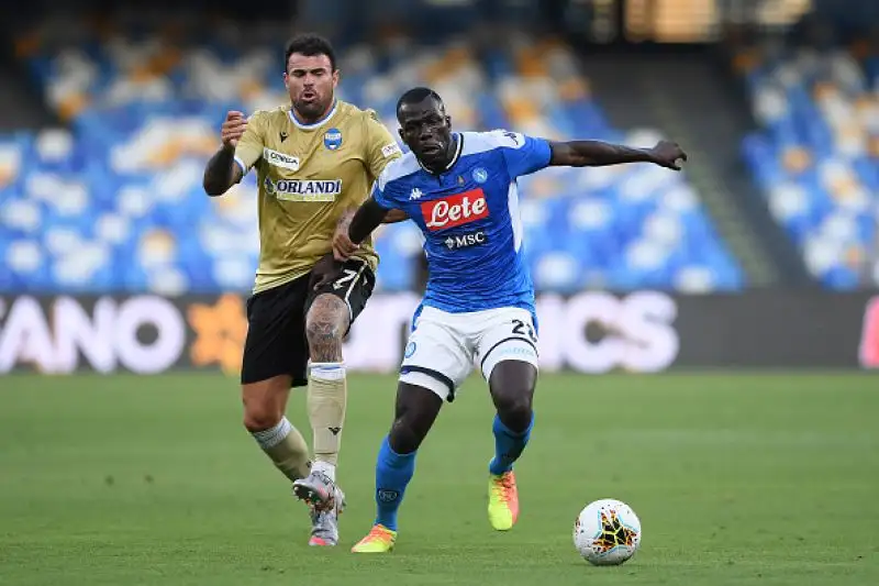 Gli azzurri rifilano un tris alla Spal e si portano a -3 dal quinto posto della Roma