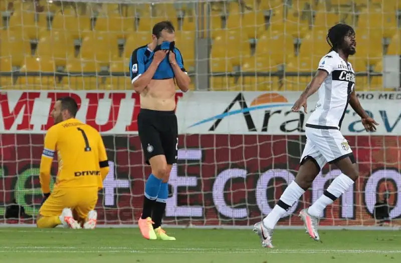 I nerazzurri ribaltano il risultato negli ultimi minuti.