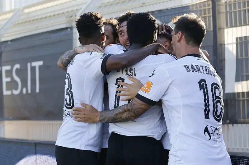 Decisiva la rete di Ragusa nel secondo tempo, l'Empoli resta a 40 punti fuori dalla zona play off.