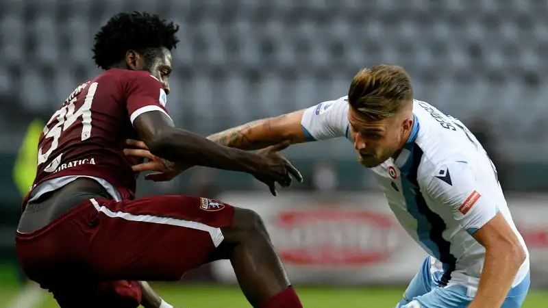 Una Lazio che si conferma specialista in rimonte va a vincere sul campo del Torino: 2-1 per la squadra di Simone Inzaghi.