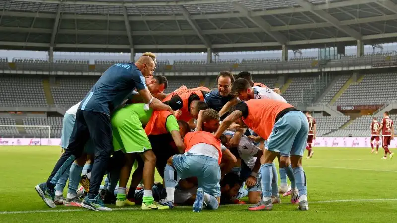 Una Lazio che si conferma specialista in rimonte va a vincere sul campo del Torino: 2-1 per la squadra di Simone Inzaghi.