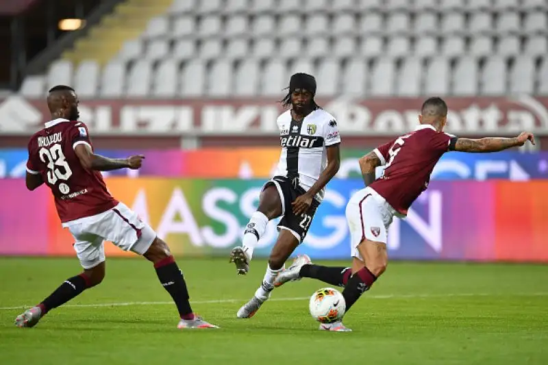 All'Olimpico rande Torino segnano Nkoulou e Kucka, poi Sepe para un rigore al Gallo.