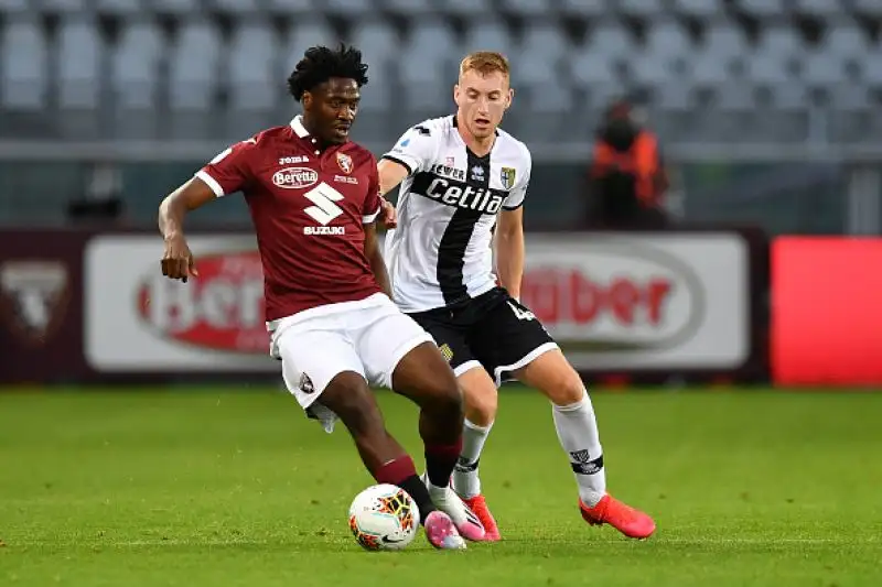 All'Olimpico rande Torino segnano Nkoulou e Kucka, poi Sepe para un rigore al Gallo.