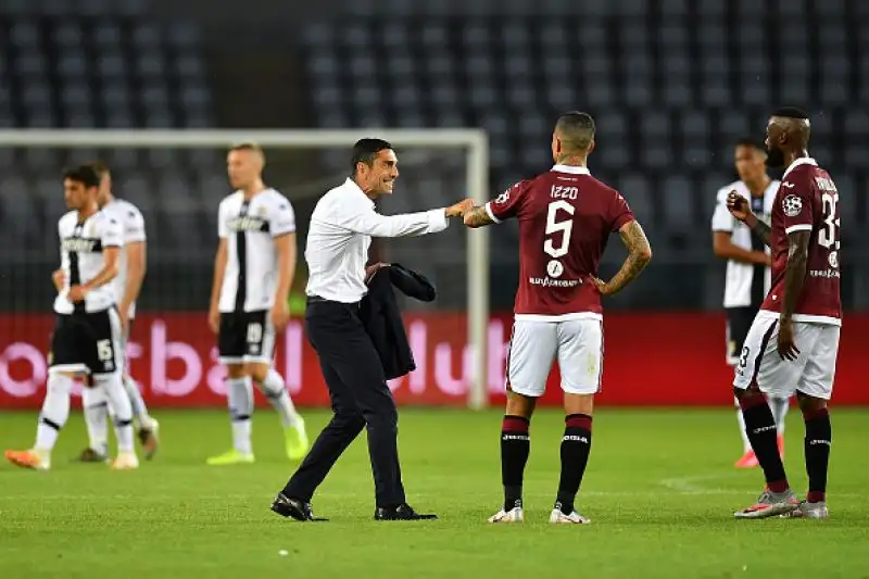 All'Olimpico rande Torino segnano Nkoulou e Kucka, poi Sepe para un rigore al Gallo.
